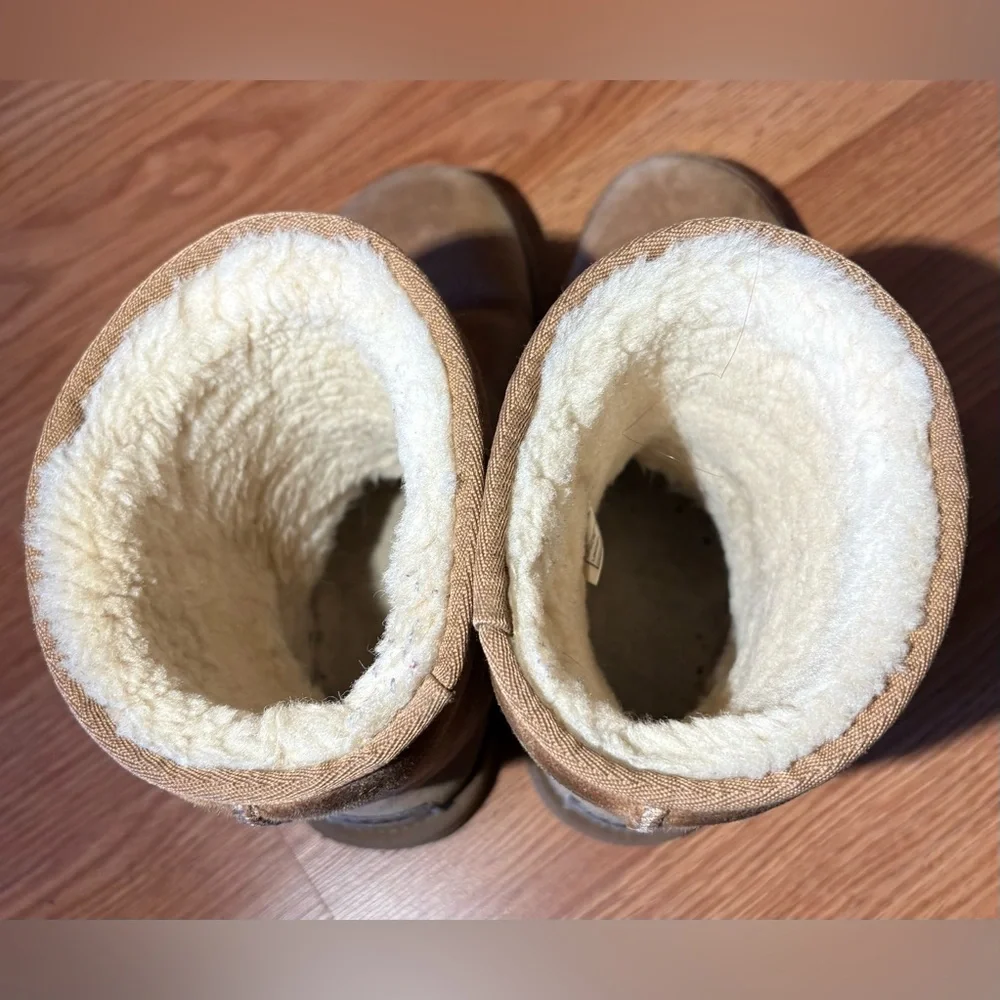 UGG Chestnut Label Tag - Size USA 8 / EU 39 - Picture 6 of 10